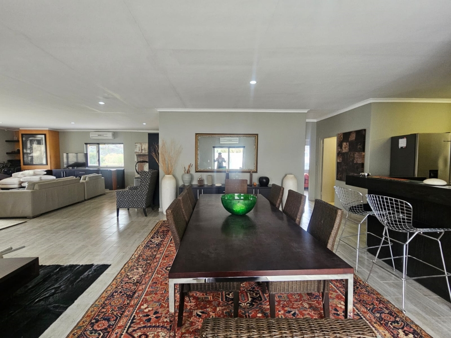 6 Bedroom Property for Sale in Malgas Western Cape